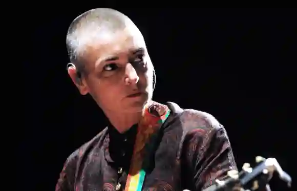 Sinead O'Connor hospitalizada días después de perder a su hijo Shane muerte 17 años noticias últimas Twitter