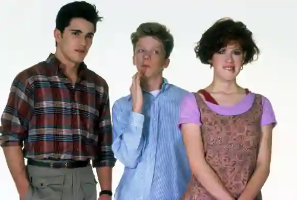 SIXTEEN CANDLES aka 16 CANDLES Date: 1984