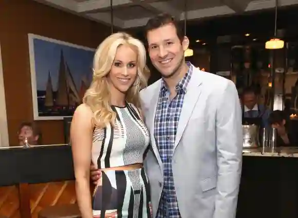 These Stars Are Married To Professional Football Players: NFLers wives partners girlfriends 2021 Tony Romo Candice Crawford