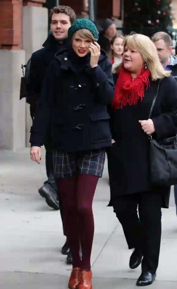 Taylor Swift et sa mère Andreas Swift en 2014