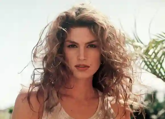 The Biggest Sex Symbols Of The 1990s nineties hot actors actresses pictures photos movies films TV shows series stars today now 2021 Cindy Crawford