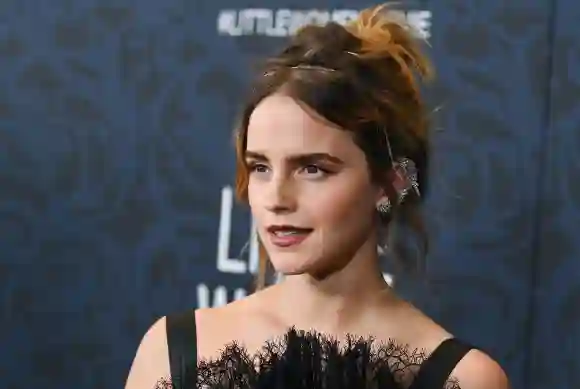 These On-Screen Nerds Are Stunning In Real Life Emma Watson Harry Potter Hermoine actress star today now 2021