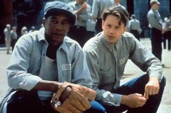 Morgan Freeman y Tim Robbins en una escena de la película 'The Shawshank Redemption'