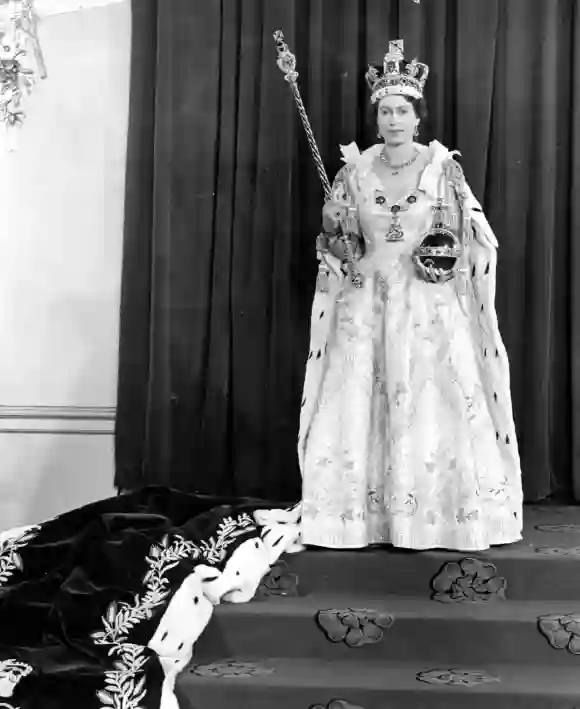 Aujourd'hui marque le 67e anniversaire du couronnement de la reine Élisabeth II