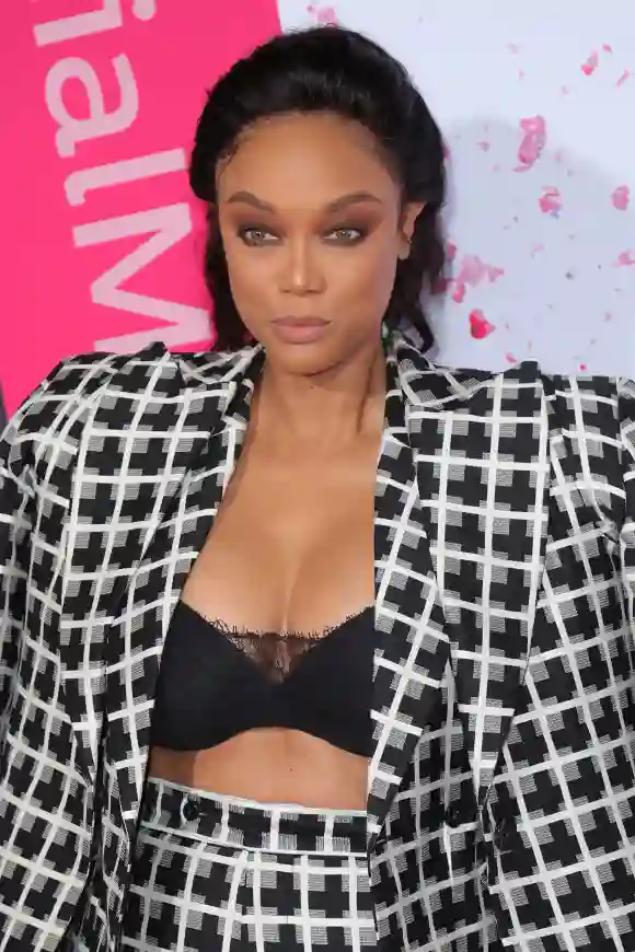 Whoops! Tyra Banks Mistakes This Couple As Safe During 'Dancing With The Stars'!