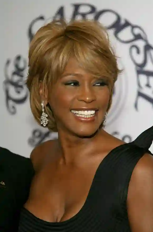 Whitney Houston arrives at the 17th Annual Mercedes-Benz Carousel of Hope Ball.
