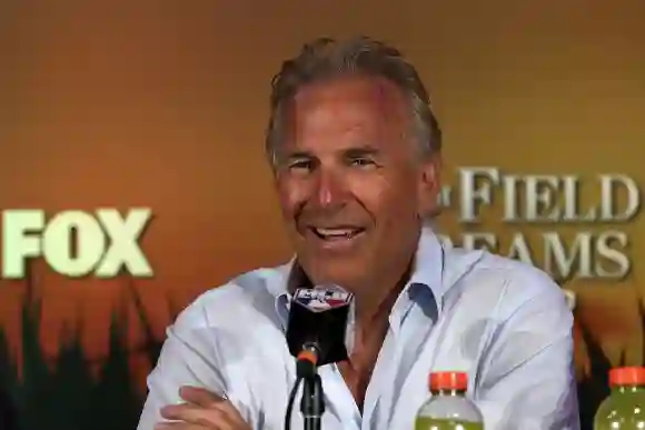 Yellowstone : casting In Real Life acteurs stars actrice Kevin Costner John Dutton saison 4 photos images 2022