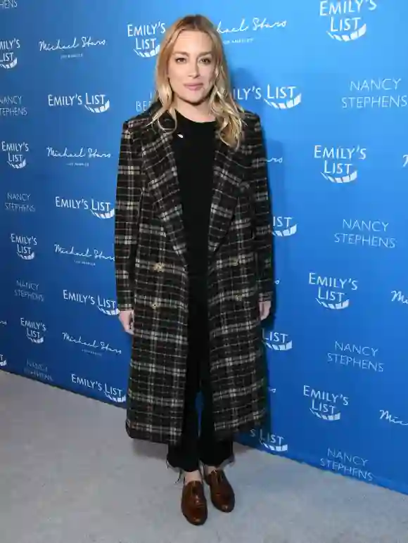 Yellowstone season 5: "John Dutton" love story Summer Higgins interview Piper Perabo actress