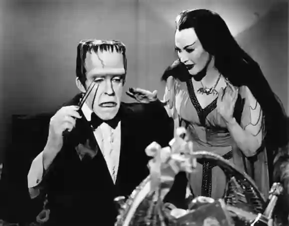 MUNSTER, GO HOME! US 1966 MUNSTER, GO HOME! US 1966 FRED GWYNNE as Herman Munster, YVONNE DE CARLO as Lily Munster Date: