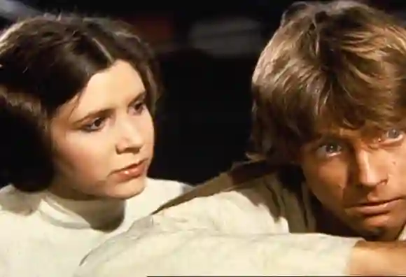 Carrie Fisher and Mark Hamill in A New Hope 1977