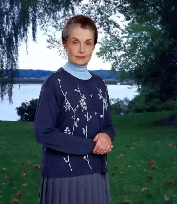 Mary Beth Peil en un still promocional de la serie 'Dawson's Creek'