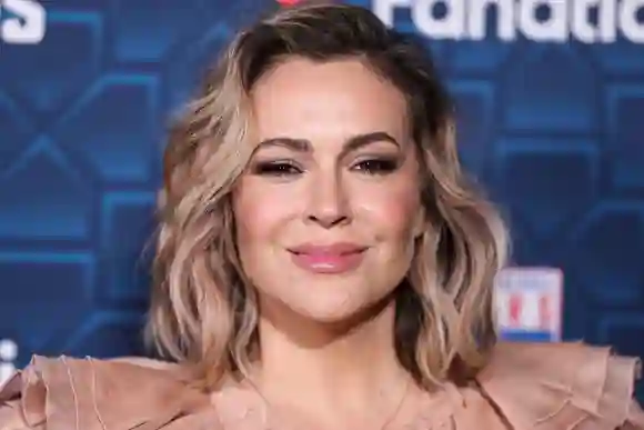 L'actrice américaine Alyssa Milano arrive à la "Players Party" 2022 co-animée par Michael Rubin, MLBPA
