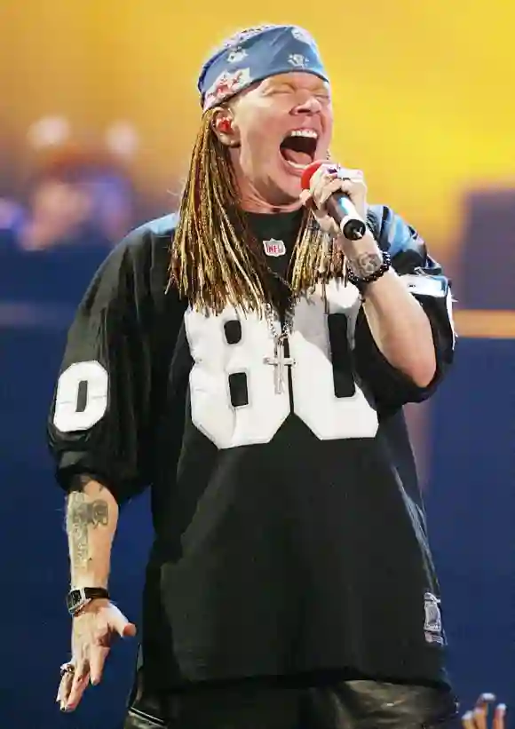 Axl Rose of Guns 'n Roses performs at the MTV Vid