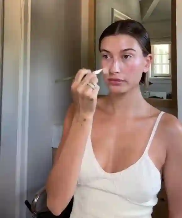 Hailey Bieber