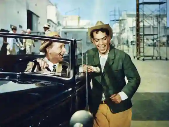 Bing Crosby y Mario Moreno Cantinflas
