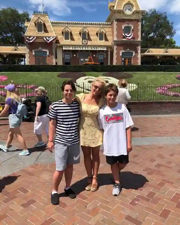 Britney Spears muestra feliz a sus hijos en Instagram