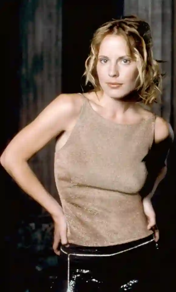 Emma Caulfield played "Anya Jenkins" in 'Buffy the Vampire Slayer'.