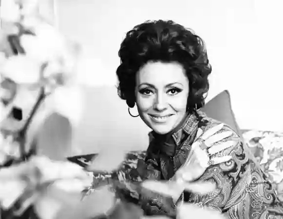 The successful singer Caterina Valente used to