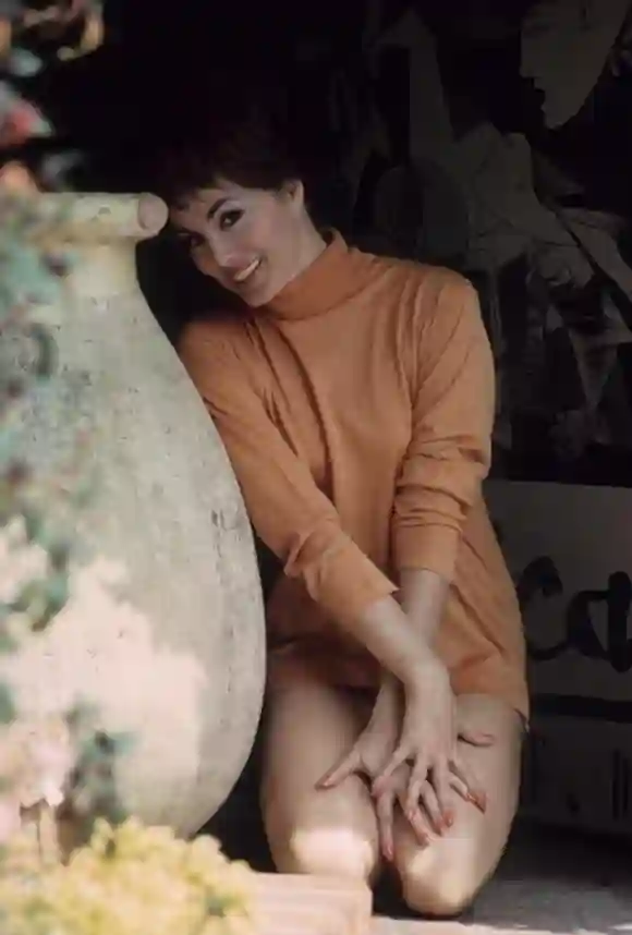 Charlene Holt