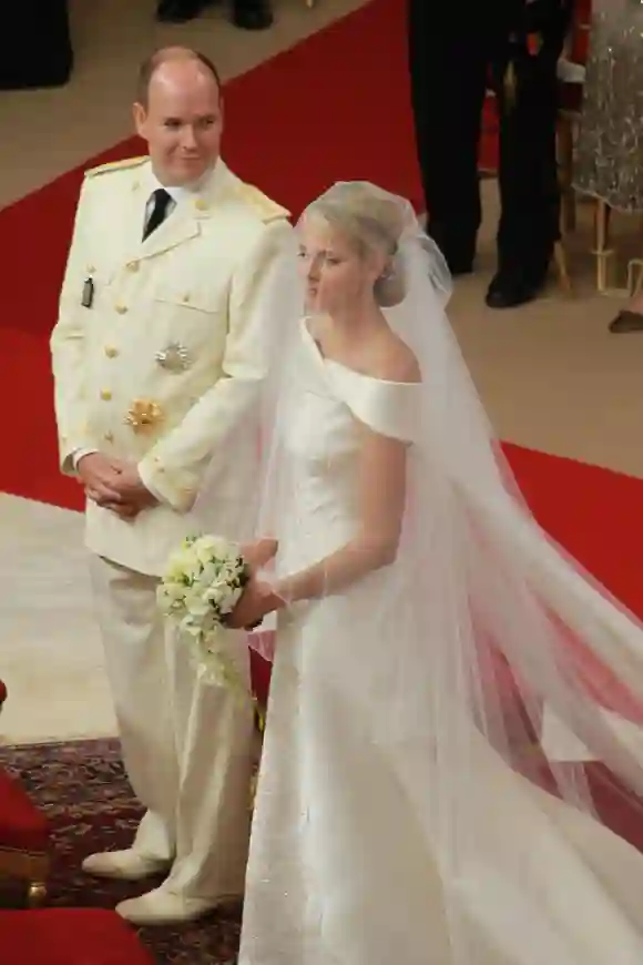 Le Prince Albert et la Princesse Charlène lors de leur mariage