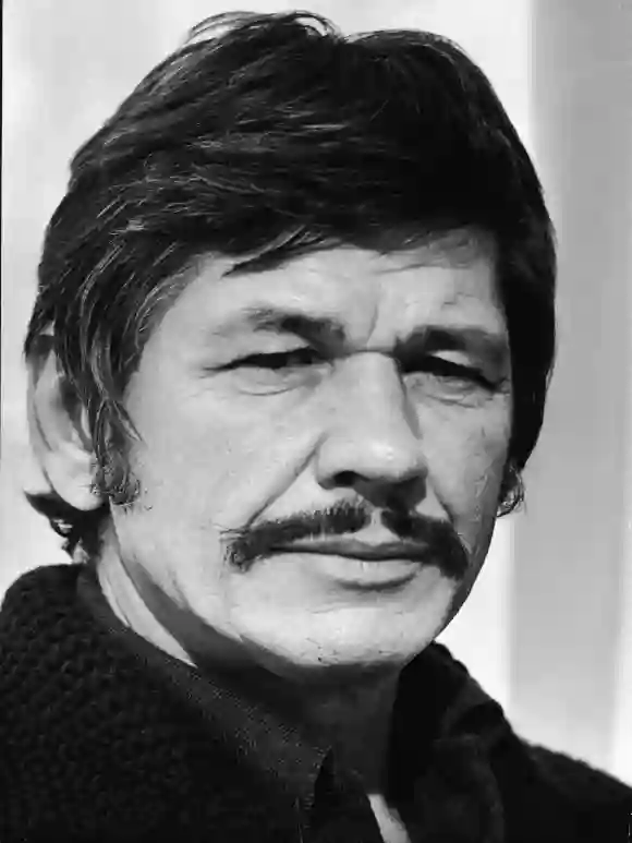 'MachineGun Kelly' How Did Charles Bronson Die?