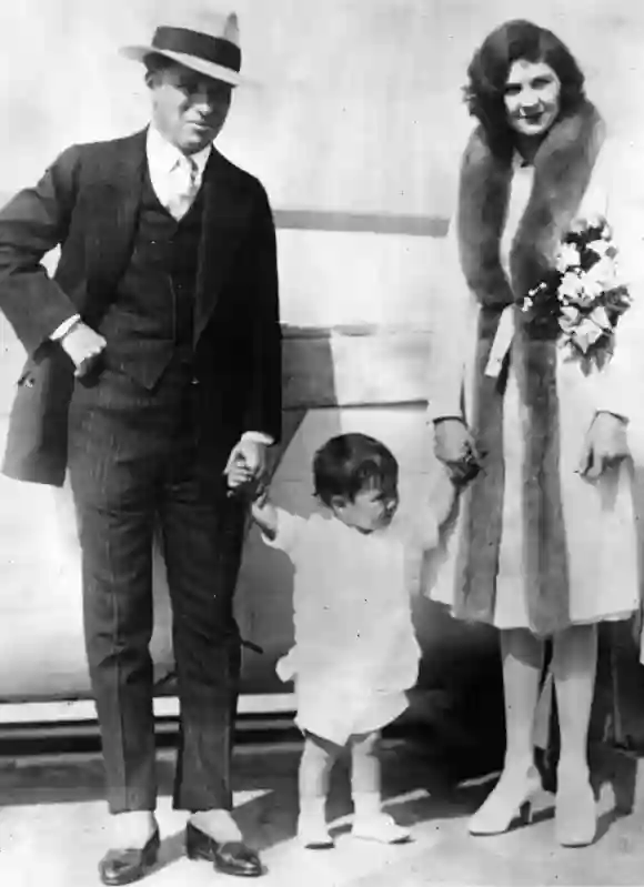 Charles Chaplin Jr, Charles Jr, Lita Grey Lita Grey en 1926
