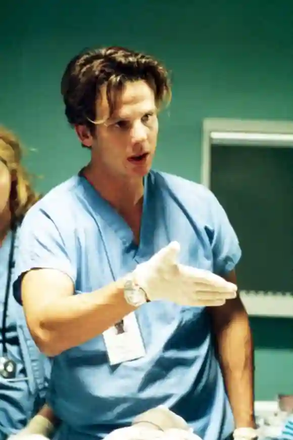 Peter Berg in 'Chicago Hope'