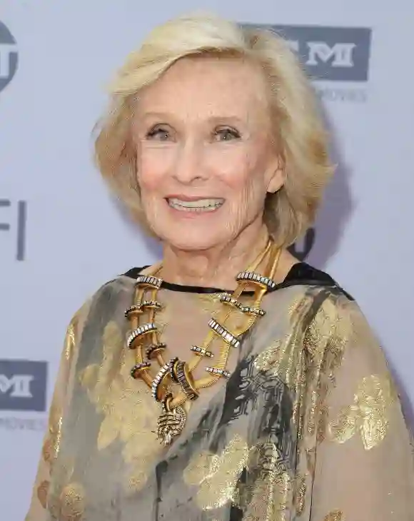 Cloris Leachman has passed away