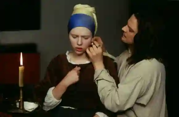 Colin Firth y Scarlett Johansson en 'Girl with a Pearl Earring'