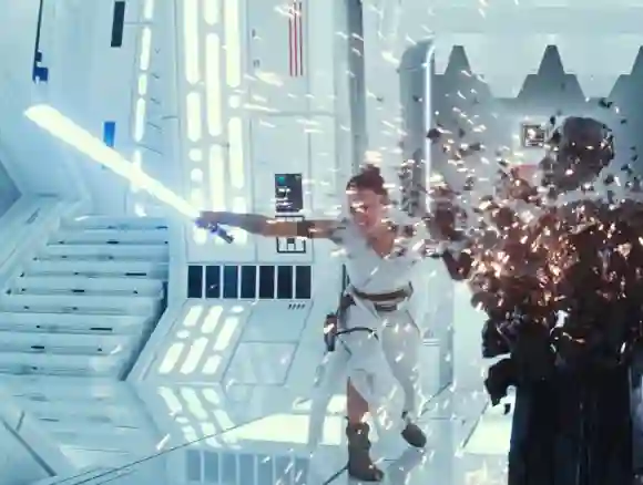 Daisy Ridley dans "Star Wars : The Rise of Skywalker" (La Guerre des étoiles : l'ascension de Skywalker)