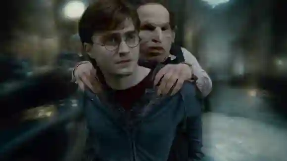 Daniel Radcliffe, Warwick Davis 'Harry Potter and the Deathly Hallows - Part 2'