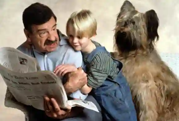 DENNIS THE MENACE, Walter Matthau, Mason Gamble, 1993 Warner Bros/Courtesy Everett Collection !ACHTUNG AUFNAHMEDATUM GES