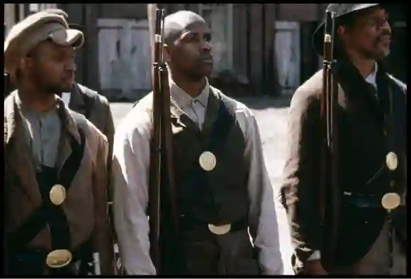 Denzel Washington dans le rôle du soldat "Silas Trip" dans le film "Glory" de 1998.