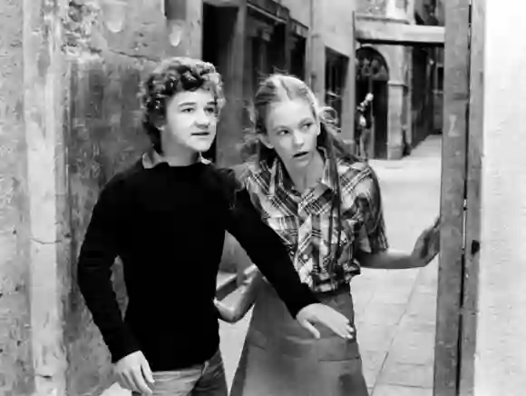 Thelonius Bernard and Diane Lane in 'A Little Romance'