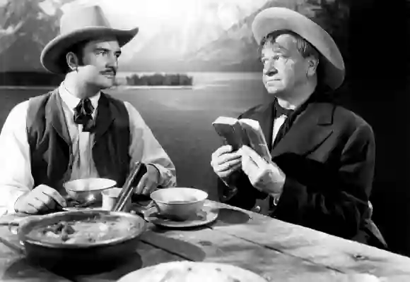 Donald Curtis, Wallace Beery in 'Bad Bascomb'