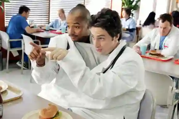 Donald Faison and Zach Braff in 'Scrubs'.