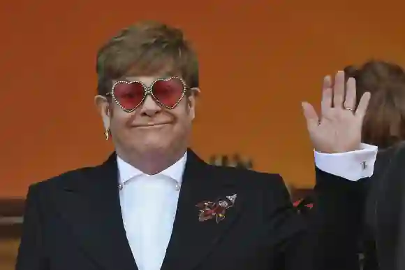 Elton John lors de la présentation d'un film