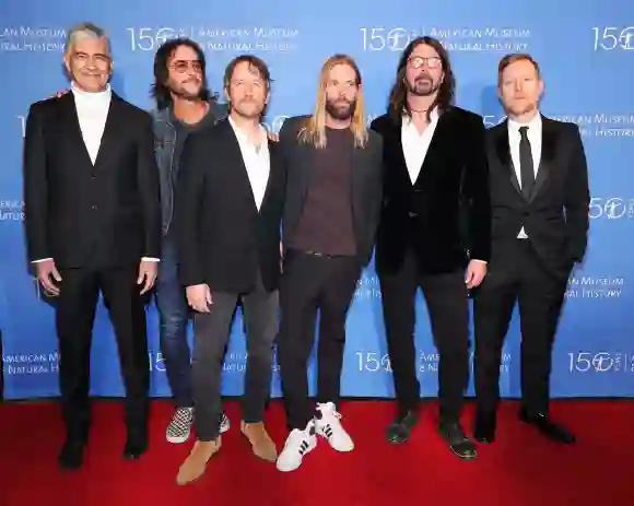 Noticias tristes: Foo Fighters anuncia la cancelación de su gira tras la muerte de su batería