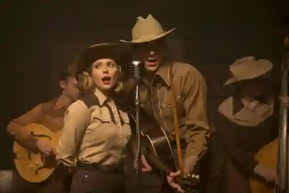 Elizabeth Olsen et Tom Hiddleston dans "I Saw The Light" (J'ai vu la lumière)