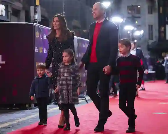 prince william duchess kate with their children