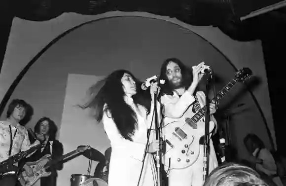 Beatle John Lennon and his wife Japanese Yoko Ono stage a pop concert in aid of the United Nations C