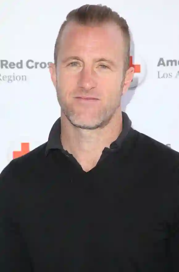 BURBANK CA APRIL 15 Scott Caan at The American Red Cross Los Angeles Region s 6th Annual Celebri