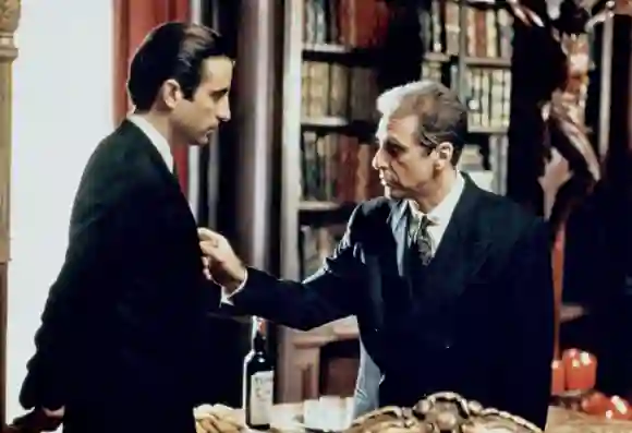 Andy Garcia & Al Pacino Characters: Vincent Mancini, Don Michael Corleone Film: The Godfather: Part Iii (USA 1990) Direc