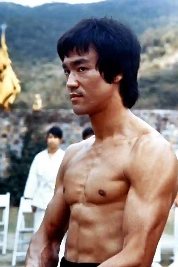 ENTER THE DRAGON, Bruce Lee, 1973 Courtesy Everett Collection !ACHTUNG AUFNAHMEDATUM GESCHÄTZT! PUBLICATIONxINxGERxSUIxA