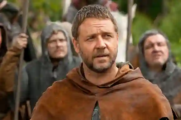 ROBIN HOOD, Russell Crowe, 2010. ph: David Appleby/ Universal/courtesy Everett Collection Universal/Courtesy Everett Col