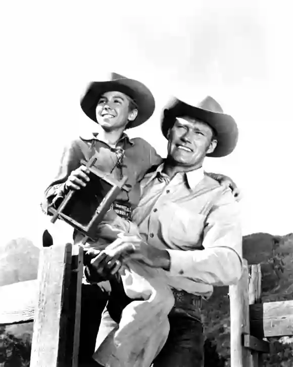 Chuck Connors and Johnny Crawford in 'The Rifleman'