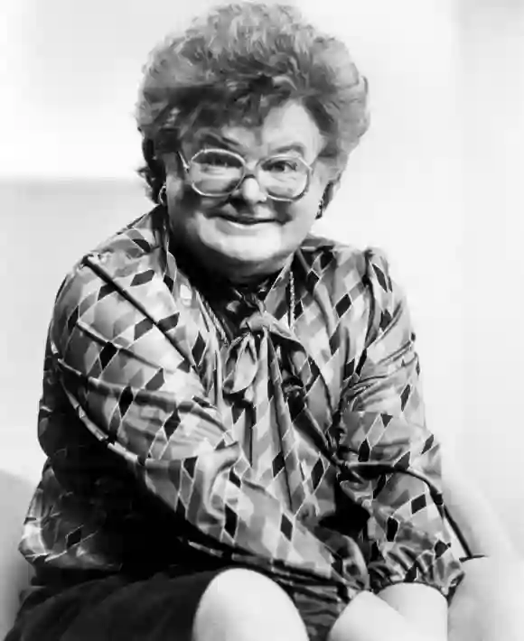 BENNY HILL S WORLD TOUR: NEW YORK!, Benny Hill (as Dr. Ruth), 1991, USA Network / Courtesy: Everett Collection USA Netwo