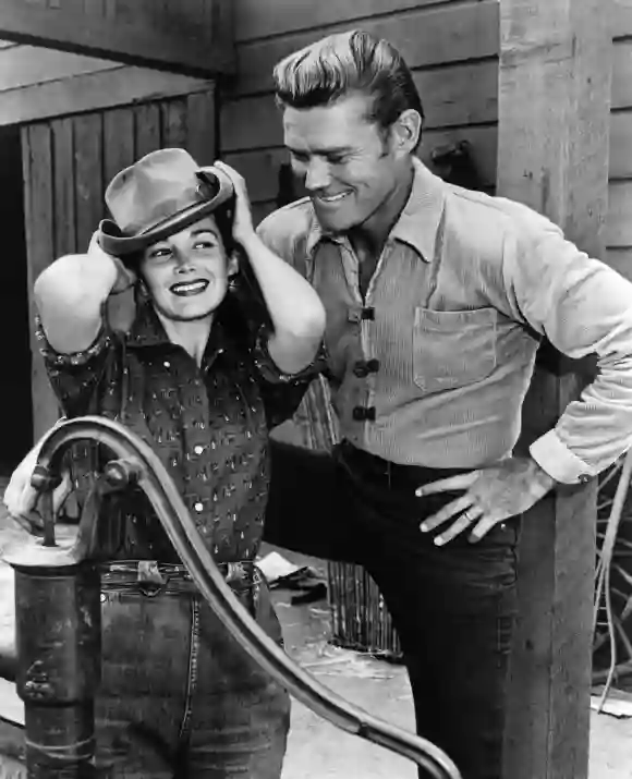 Chuck Connors dans "The Rifleman" (Le fusilier)