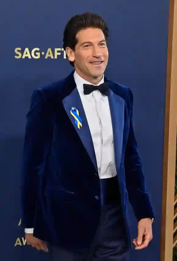 Jon Bernthal attends the 28th annual SAG Awards held at The Barker Hangar in Santa Monica, California on Sunday, Februa