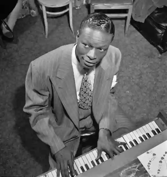 RECORD DATE NOT STATED Portrait of Nat King Cole, New York, N.Y., ca. June 1947 . 1062_16_M_-2265-